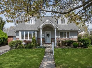 117 Betty Road, East Meadow, NY 11554