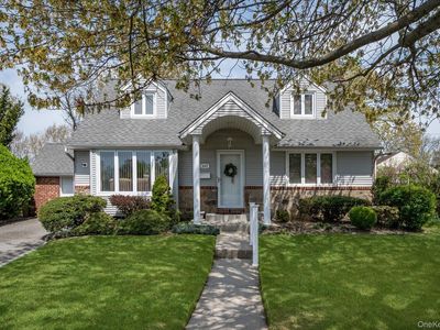 117 Betty Road, East Meadow, NY, 11554