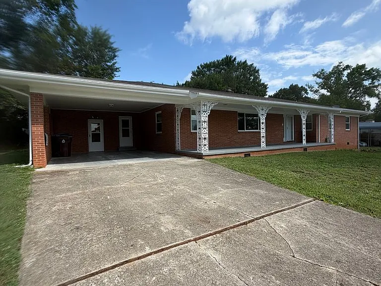 942 Margaret Dr — Photo 20