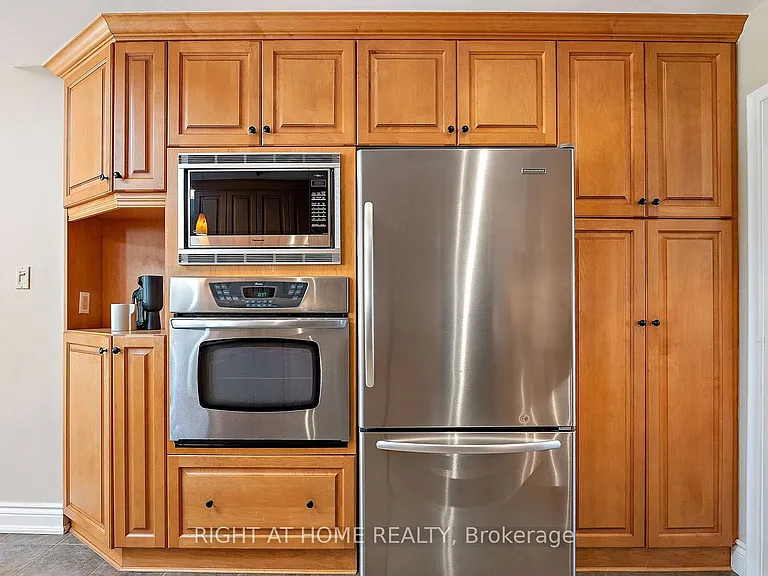 40 Catalina Dr — Photo 12
