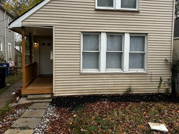 3556 E 82nd St, Cleveland, OH 44105