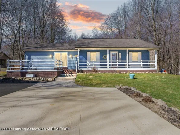 8380 Sherman Rd, Charlotte, MI 48813