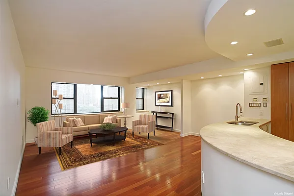 Sold by Corcoran | media 28