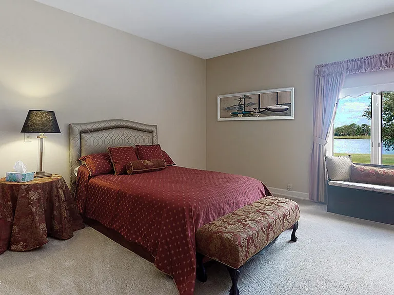 7987 Hollyridge Rd — Photo 10