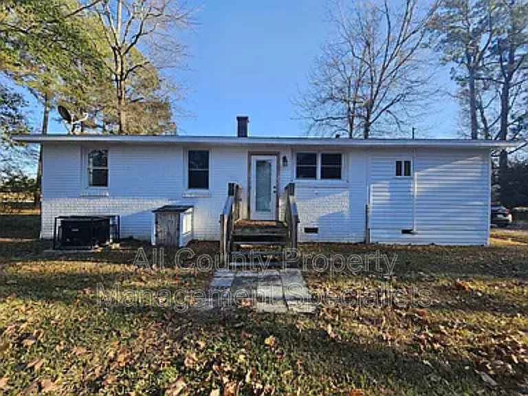 1301 Pineview Dr — Photo 9