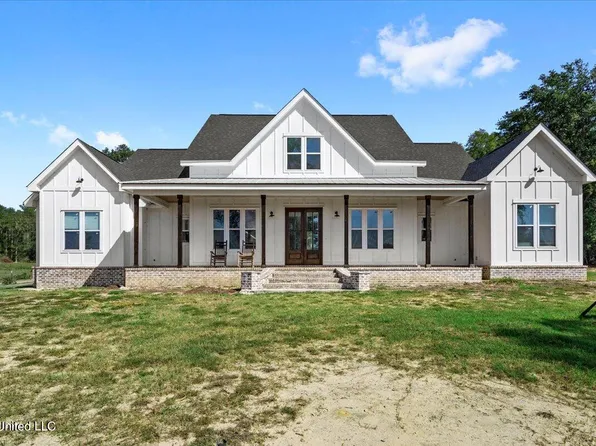 229A Buddy Finch Rd, Lucedale, MS 39452