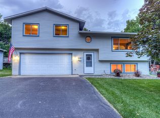 5688 W 134th St, Savage, MN 55378