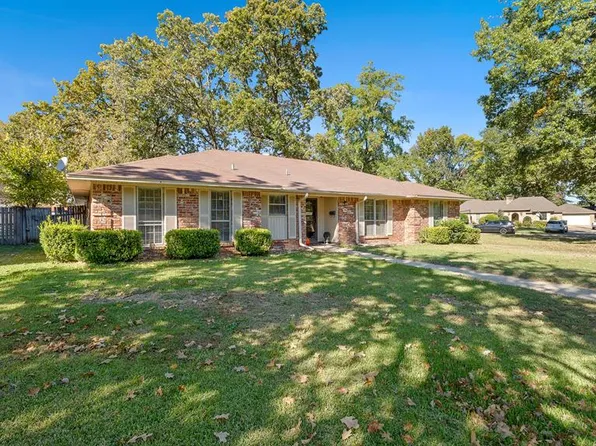 78 Valley Rd, Texarkana, TX 75503