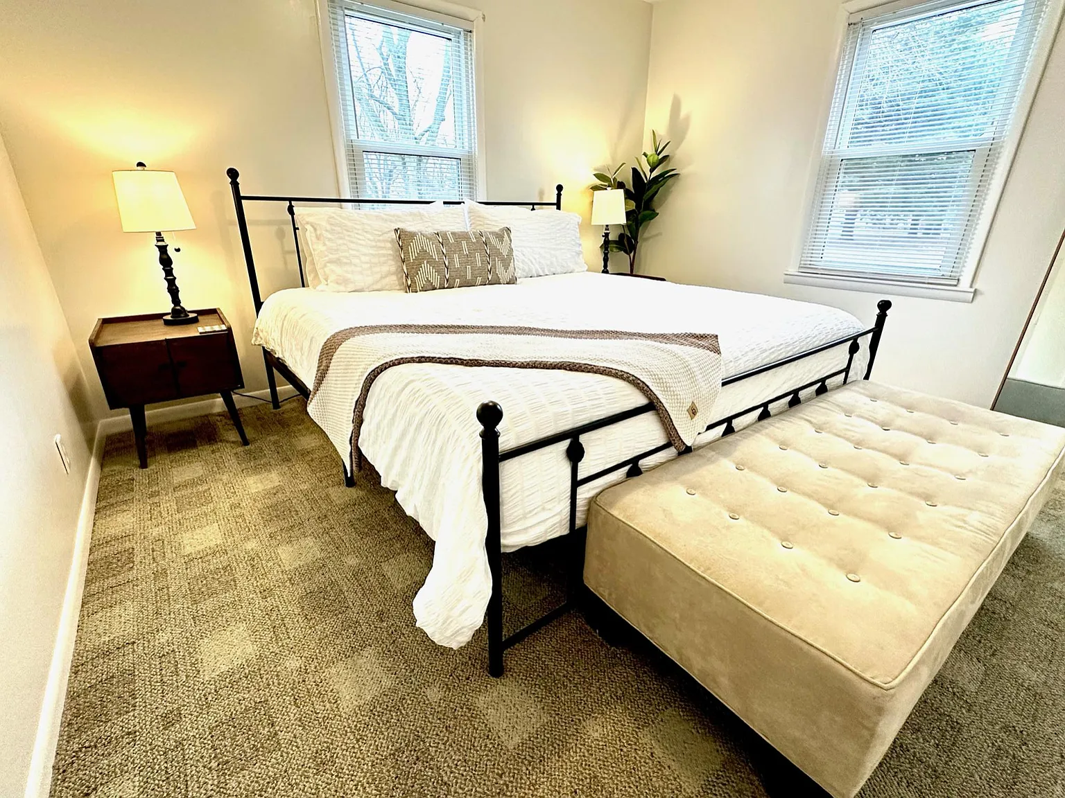 2 bed, 928 sqft, $2,150 — Photo 4