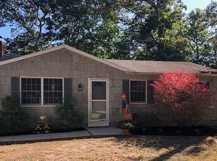 500 N Country Rd, Miller Place, NY 11764