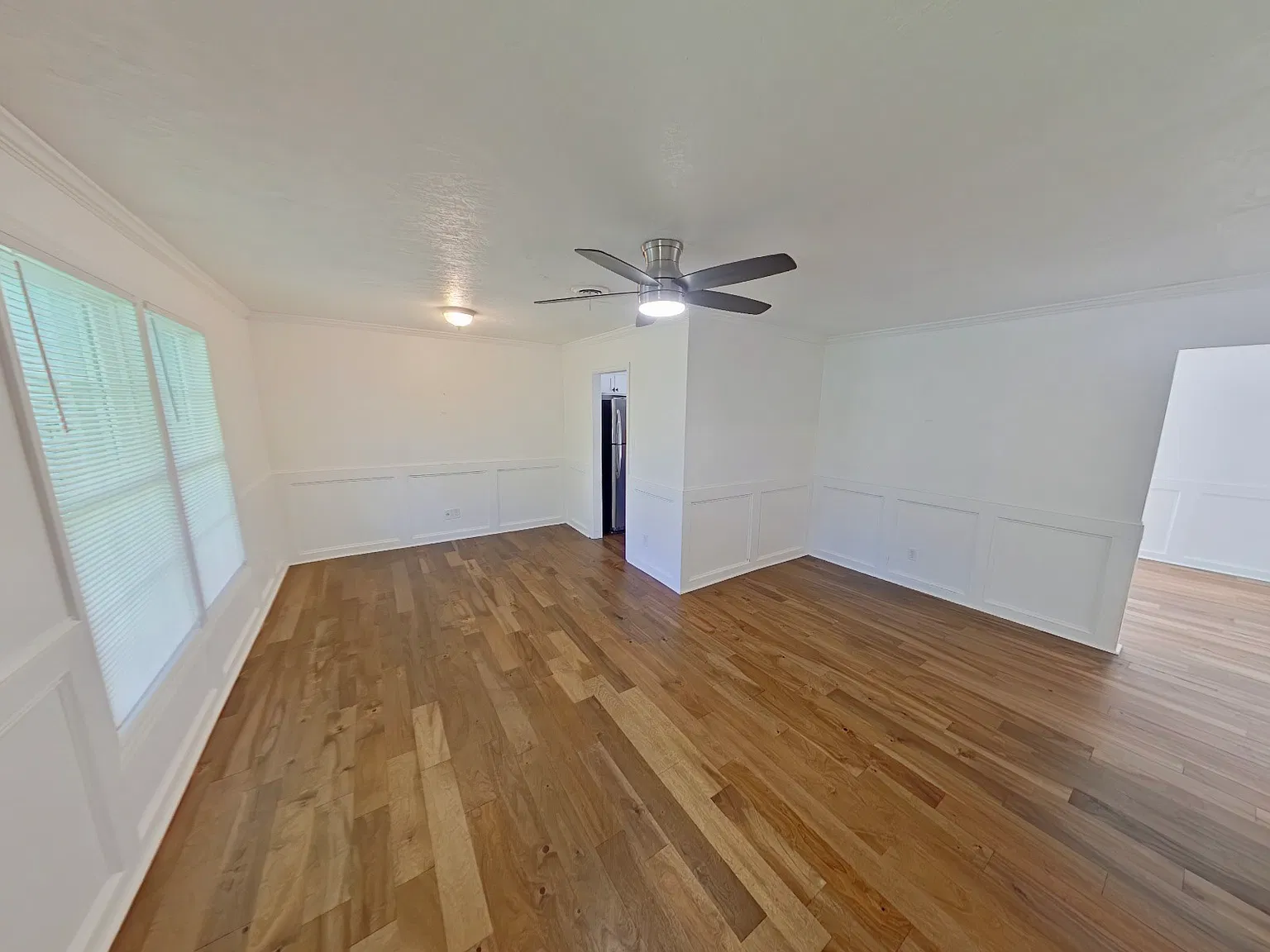 3 bed, 1176 sqft, $1,400 — Photo 2