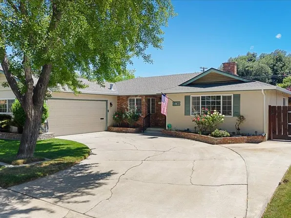 1718 Sandalwood Dr, Modesto, CA 95350