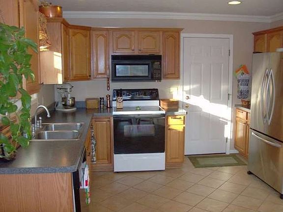 4th image of 1793 Pin Oak Ct