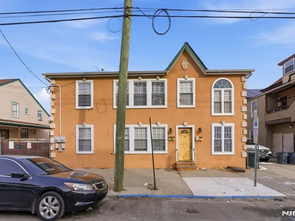 29-31 22nd Ave, Paterson, NJ 07513
