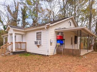 241 E Killian St, Canton, GA 30114