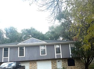 7601 Monrovia St #1, Shawnee, KS 66216
