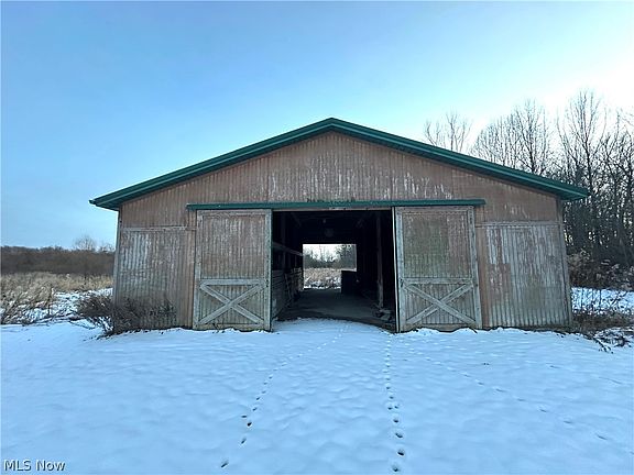 3rd image of 5733 Miller Rd