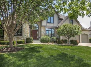 14617 Grant St, Overland Park, KS 66221