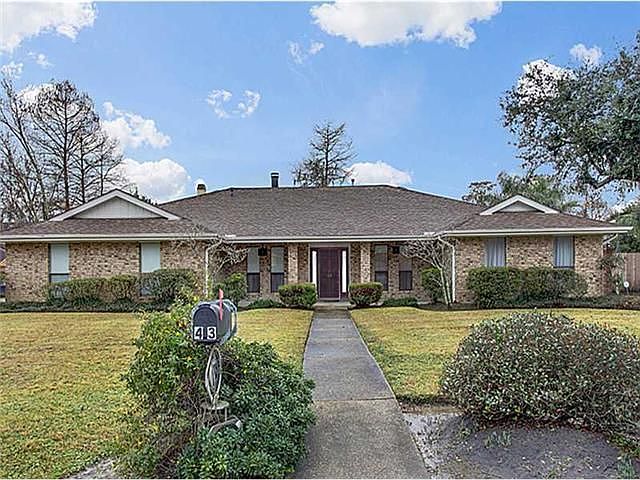 1st image of 43 E Woodlawn Dr