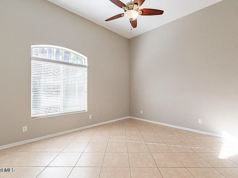 3653 W Bryce Ct — Photo 2