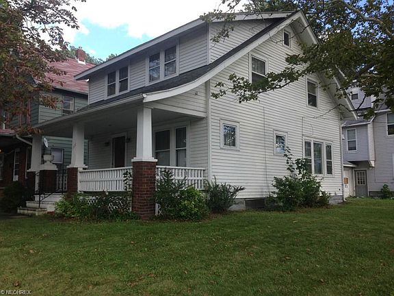 3rd image of 1037 W 4th St