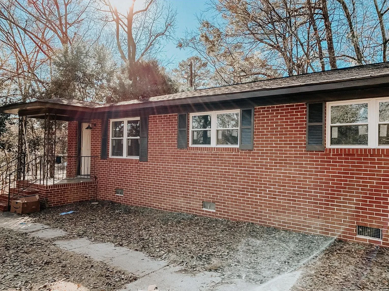 2 bed, 700 sqft, $1,100 — Photo 1
