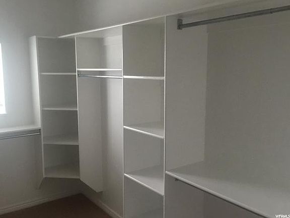 Master Bath Walk in Closet