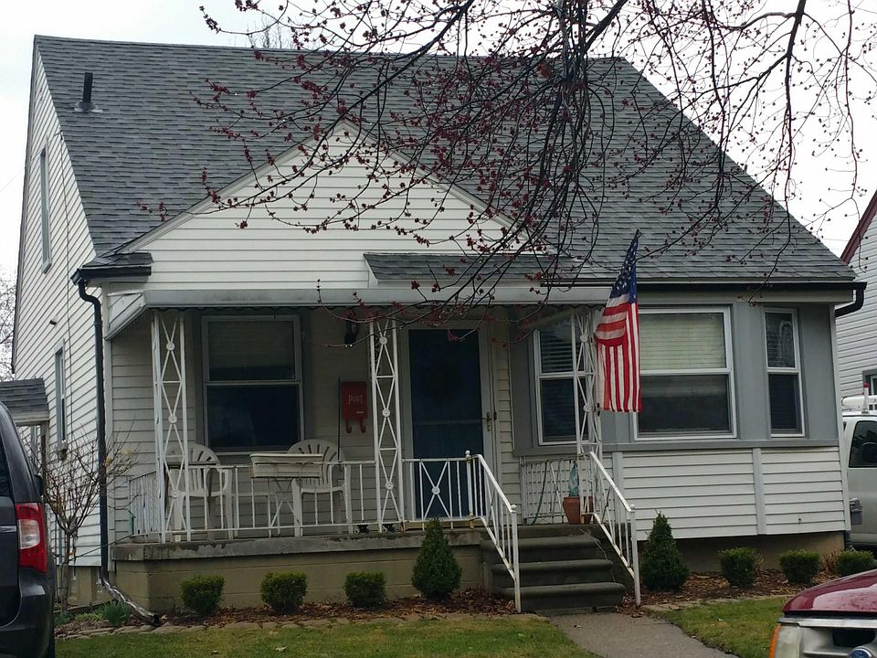 1st image of 222 S Edgeworth Ave