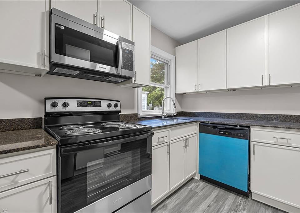1st image of 2504 Cromwell Dr