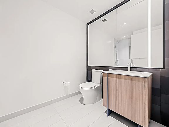 4th image of 10 Bleecker St #3E