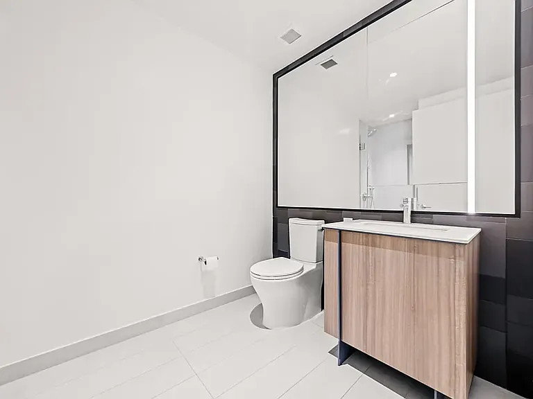 10 Bleecker St #3E — Photo 4