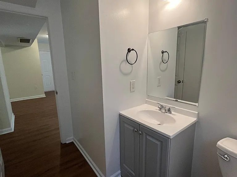 4300 Liberty Heights Ave #1E — Photo 12