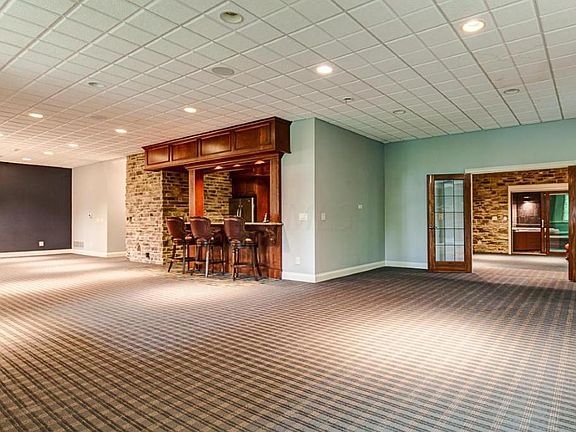 2nd image of 859 Creek Bend Ln