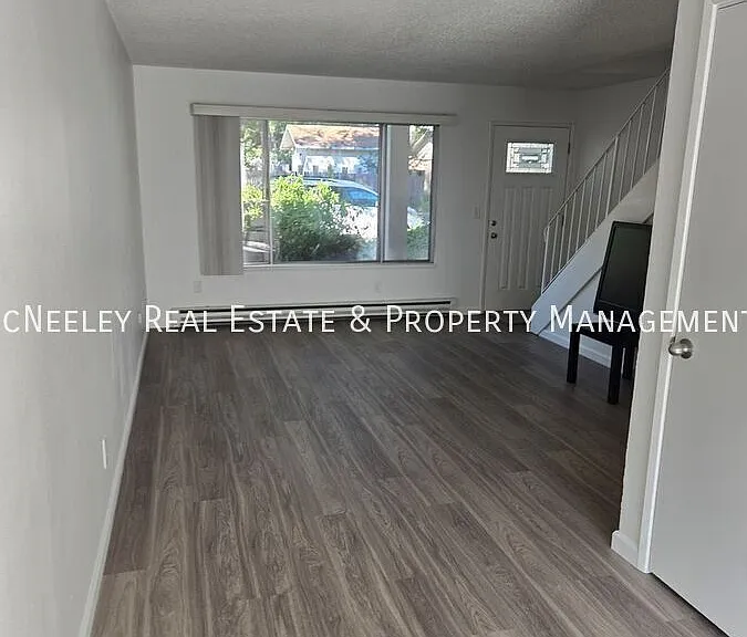 7720 SW Bel Aire Dr #2 — Photo 4