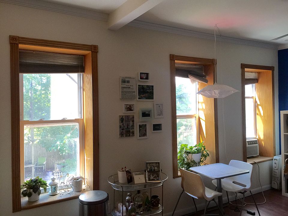 1st image of 292 5th St #2