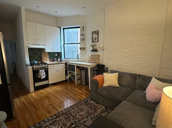 611 East 11th Street image 1 of 11