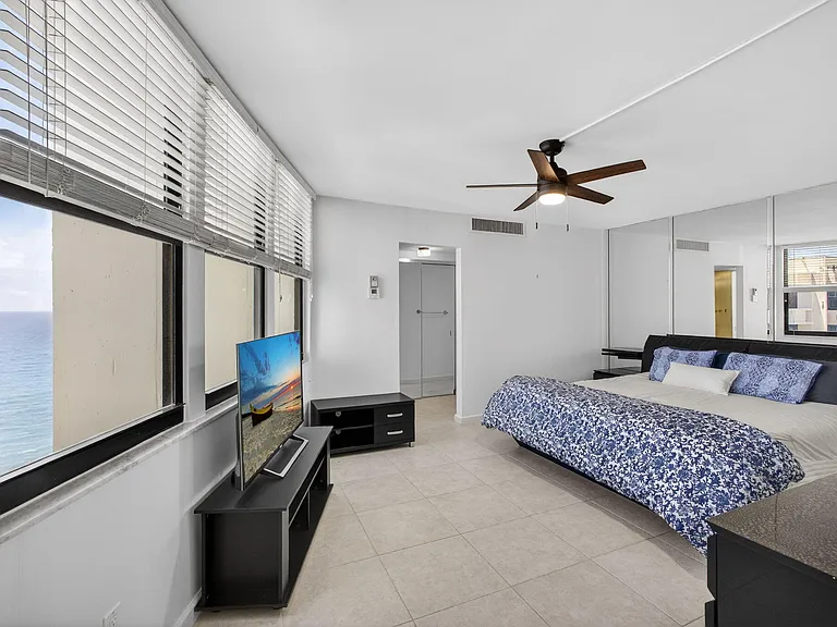 2800 N Ocean Dr #B24D — Photo 22