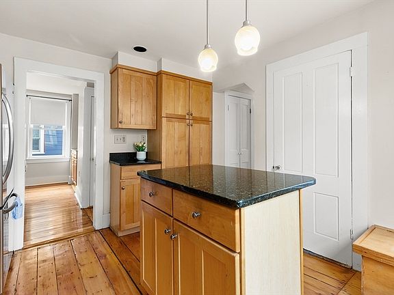 5th image of 6 Elmwood Rd