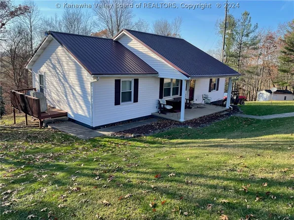 945 Divide Ridge Rd, Given, WV 25245