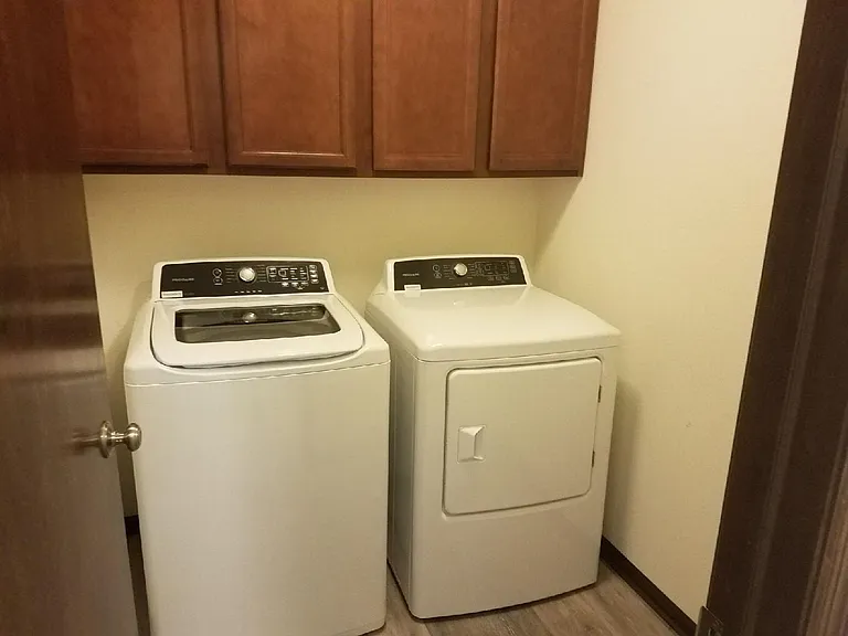 124 Villa Ct — Photo 18