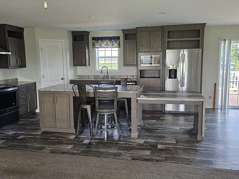 16585 Progress School Rd — Photo 2
