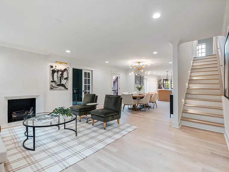 1816 Wildwood Ave — Photo 26
