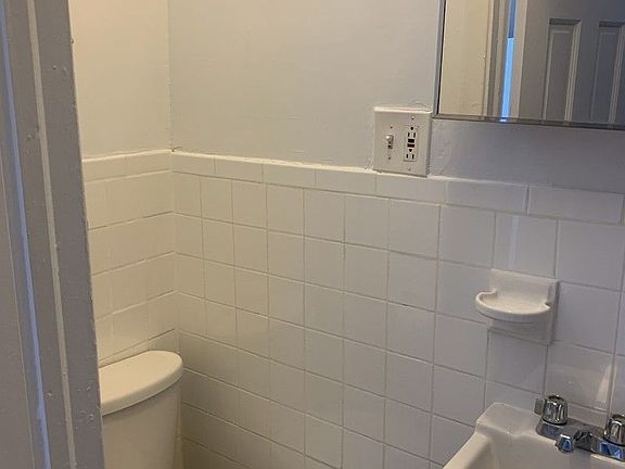 5th image of 1873 2nd Ave #1