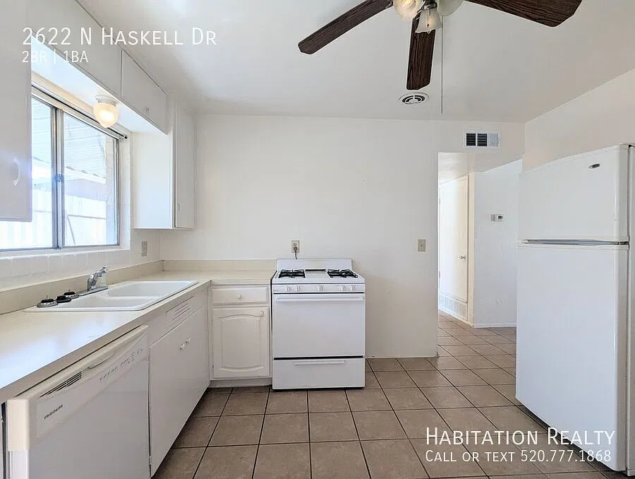 2Bed/1Bath in Dodge Flower, near the Tucson Botanical Gardens! — Photo 3