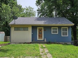 1419 W College Ter, Independence, MO 64050