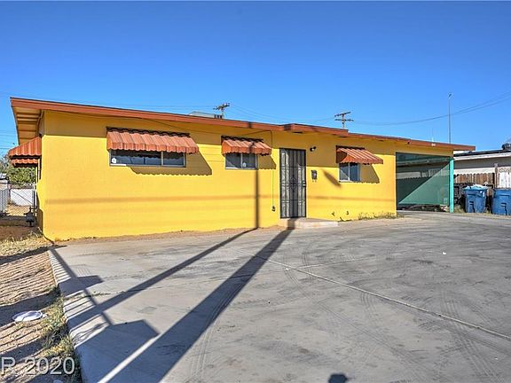 3rd image of 3004 Vegas Dr