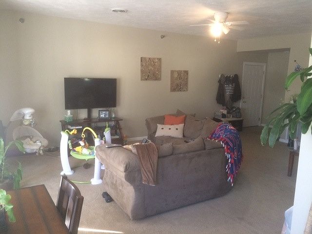 2nd image of 631 N 6th St APT 2B