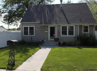 400 S 7th St, Worland, WY 82401