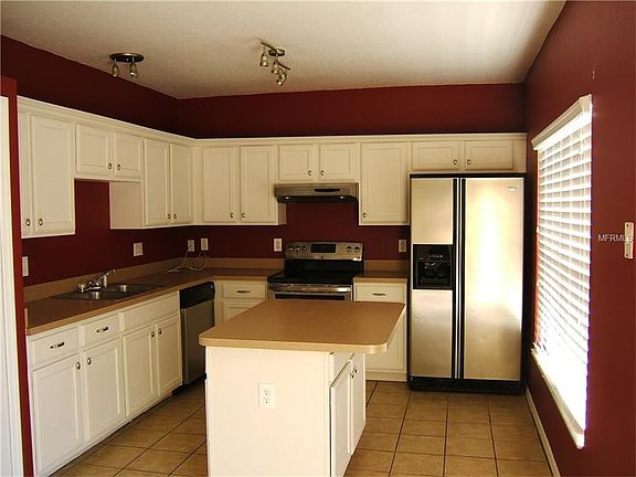 3rd image of 78 Pine Arbor Dr