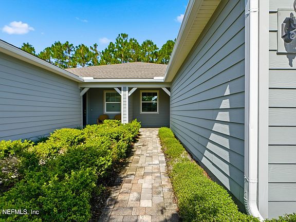 5th image of 97 BROADHAVEN Drive